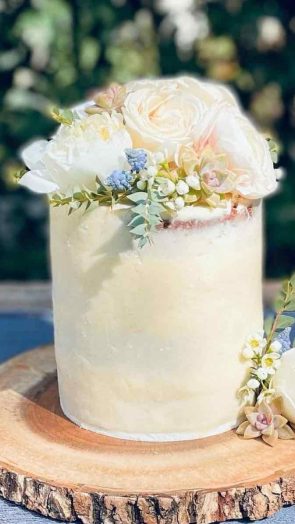 single tier wedding cake calamigos